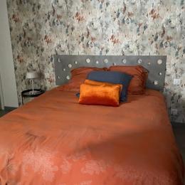 Chambre avec lit double en 160 - vue 2 - Location de vacances - Ventenac-en-Minervois