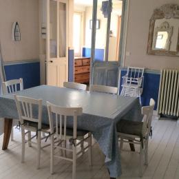 Salle à manger - Location de vacances - Saint-Aubin-sur-Mer