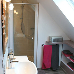 Petite chambre au second étage - Location de vacances - Port-en-Bessin-Huppain