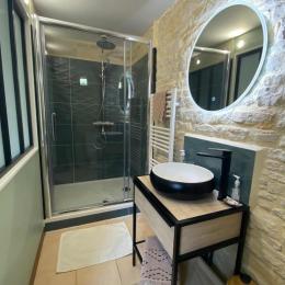 La salle d'eau  - Chambre d'hôtes - Ver-sur-Mer