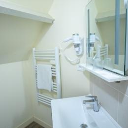 salle de bain - Chambre d'hôtes - Saint-Côme-de-Fresné