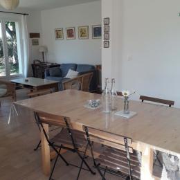 Vue d'ensemble du salon et de la salle à manger - Location de vacances - Bernières-sur-Mer