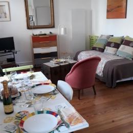 La table dressée... - Location de vacances - Trouville-sur-Mer