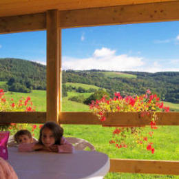 terrasse couverte panoramique - Location de vacances - Junhac