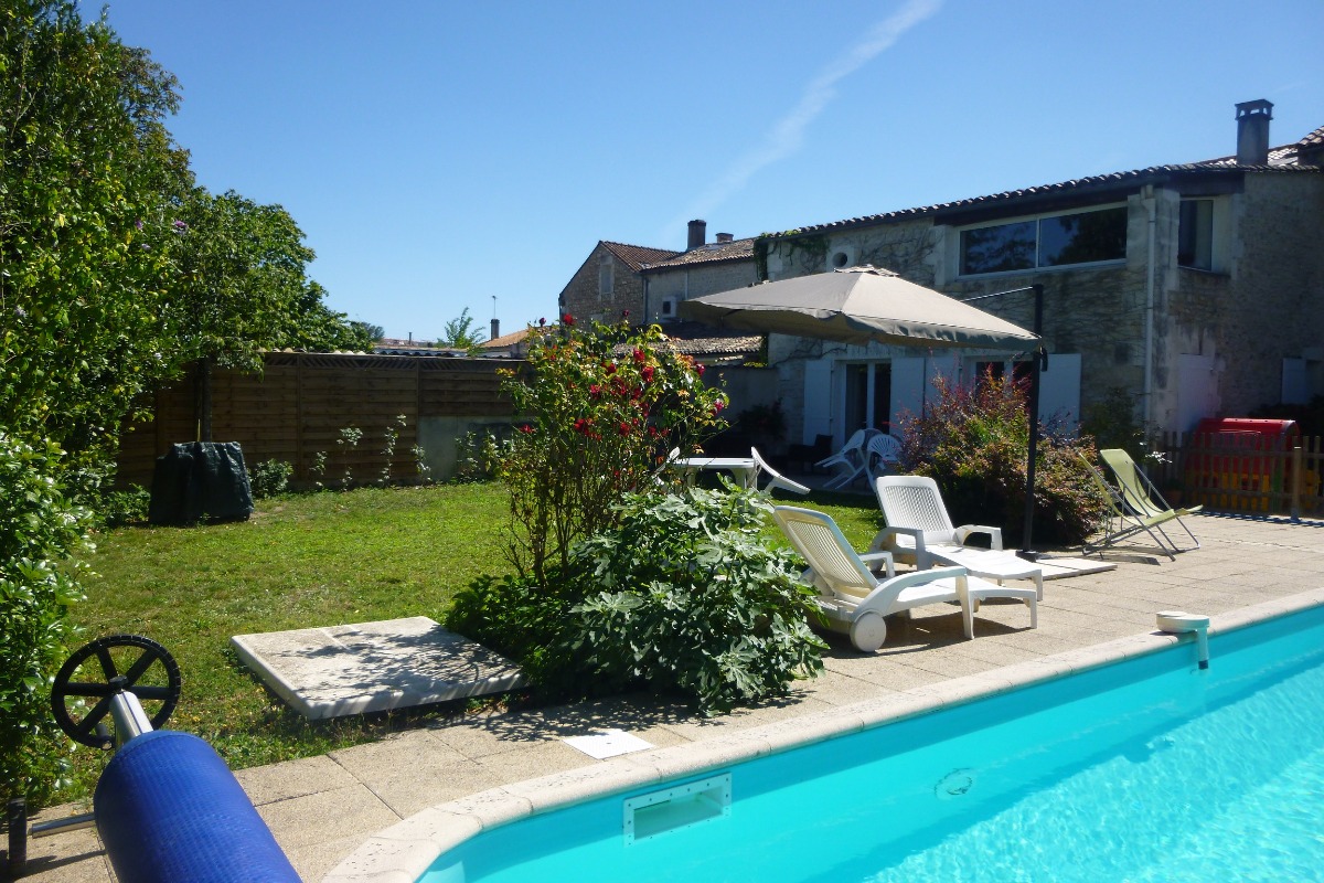 La Maison côté Jardin - Location de vacances - Angoulême