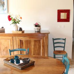 Gîte du Gueurlet - espace repas - Location de vacances - Boresse-et-Martron