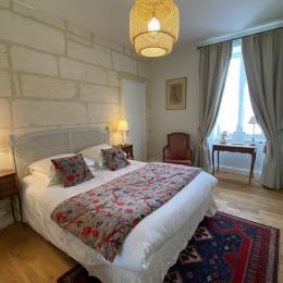 Chambre Garance avec un lit en 160 - Chambre d'hôtes - Boutenac-Touvent