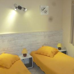 La chambre à 2 lits simples - Location de vacances - Porto-Vecchio