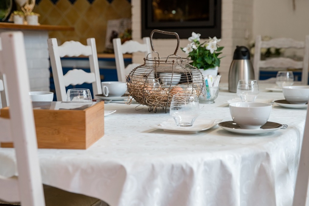 Au jardin d'Héloïse, Petit-déjeuner - Chambre d'hôtes - Tréméreuc