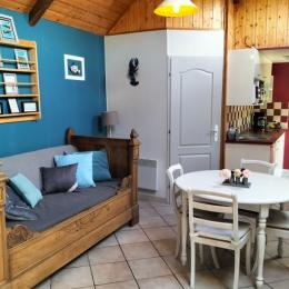 La cabane à bois, location Fréhel, salle à manger  - Location de vacances - Fréhel