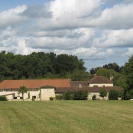 Vue globale de la propriété - Location de vacances - Château-l'Évêque