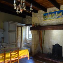 cuisine-séjour - Location de vacances - Saint-Vincent-de-Cosse