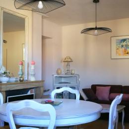 la chambre , lit grand confort largeur 160 - Location de vacances - Sancey-le-Grand
