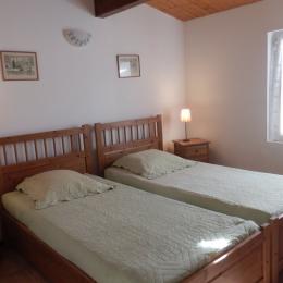 CHAMBRE DES ENFANTS - Location de vacances - Mirabel-aux-Baronnies