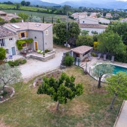 La traditionnelle Pompe à Huile - Bienvenue en Drôme provençale, Montélimar  tourisme