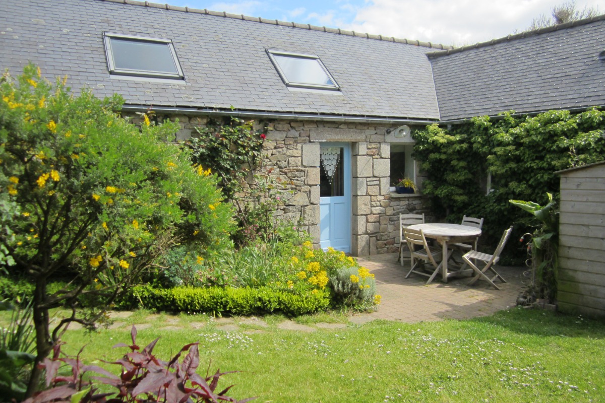 Maison bretonne de plain-pied avec terrasse et jardin clos - Location de vacances - Landéda