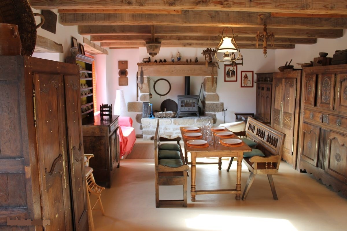 séjour salon avec mobilier breton - Location de vacances - Douarnenez