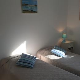 Chambre avec deux lits de 90 - Location de vacances - Bénodet