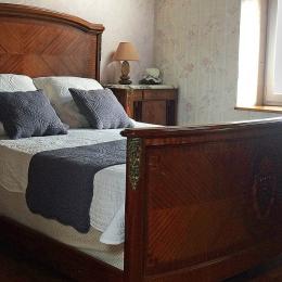 Chambre avec 1 lit 140cm - Location de vacances - Plougonvelin