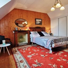 Chambre avec 1 lit 140 - Location de vacances - Treffiagat