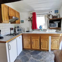 Coin cuisine - Location de vacances - Hanvec