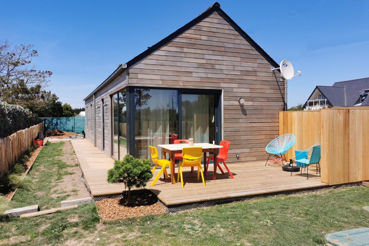 Maison en bois avec terrasse et espace jardin - Location de vacances - Porspoder