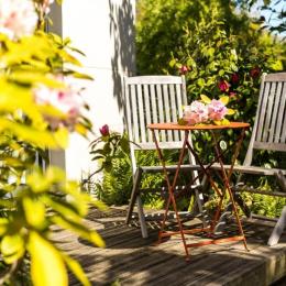 Terrasse privative avec petit salon de jardin - Location de vacances - Brest