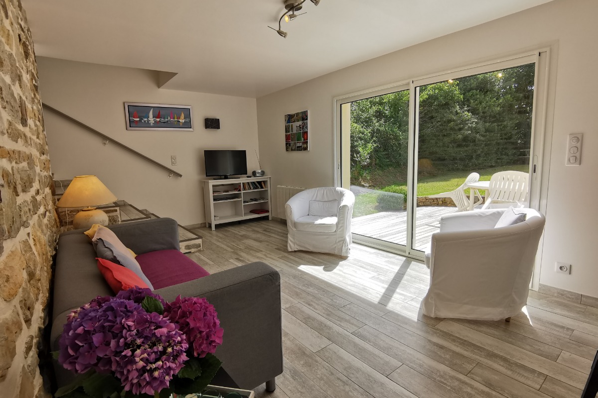 Charmante salon cosy pour deux personnes donnant sur terrasse
 - Location de vacances - Camaret-sur-Mer