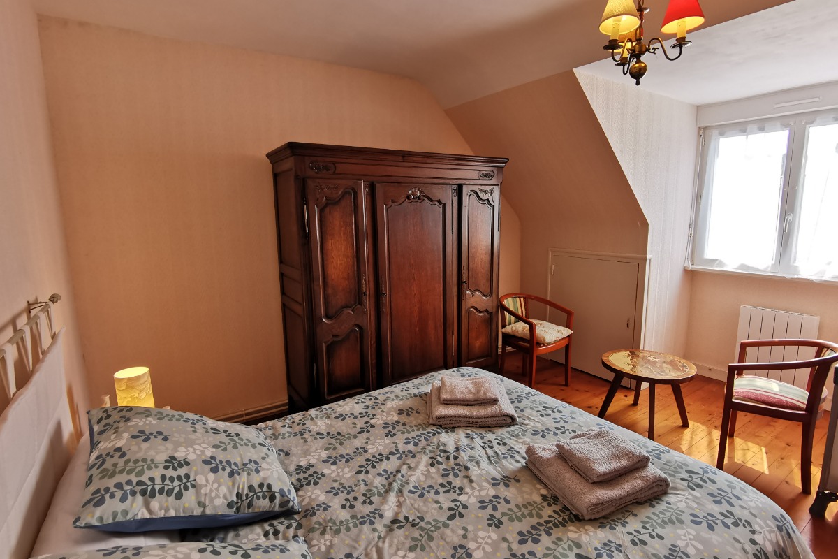 Chambre Enez Vian avec lit de 160 - Chambre d'hôtes - Plougasnou
