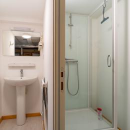 Salle d'eau privative - Chambre d'hôtes - Carhaix-Plouguer