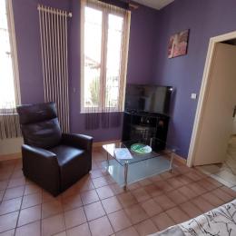 appartement N° 3 Séjour cuisine - Location de vacances - Néris-les-Bains