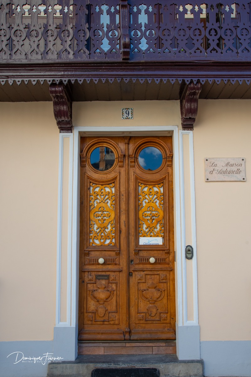 Porte d'entrée - Location de vacances - Bagnères-de-Luchon