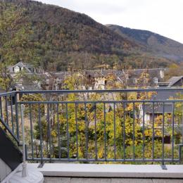 Vue du balcon à l'automne - Location de vacances - Bagnères-de-Luchon
