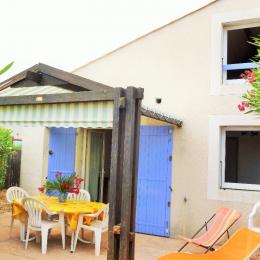 Terrasse, pergola avec salon de jardin - Location de vacances - Vic-la-Gardiole