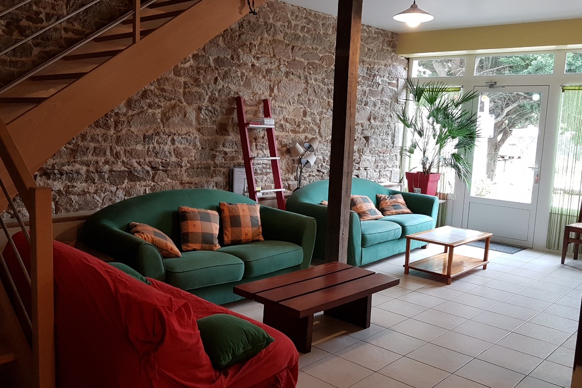 Le salon au RDC - Location de vacances - Saint-Broladre