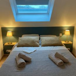 Chambre pour 2 personnes (lit 140 x 200 cm) - Location de vacances - Le Tronchet