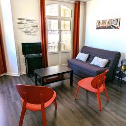 Salon avec canapé lit - Location de vacances - Dinard