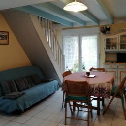 La pièce à vivre - Location de vacances - Saint-Épain