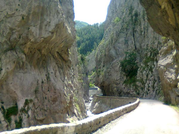 la clue de Barles, proche Digne les Bains, Alpes de Haute Provence - Location de vacances - La Robine-sur-Galabre