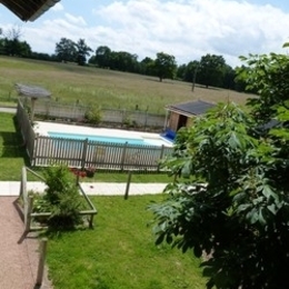 Gîte de grande capacité avec piscine à la campagne - Piscine - Location de vacances - Saint-Georges-de-Baroille