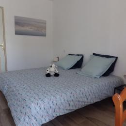 Chambre en lits individuels - Location de vacances - Batz-sur-Mer