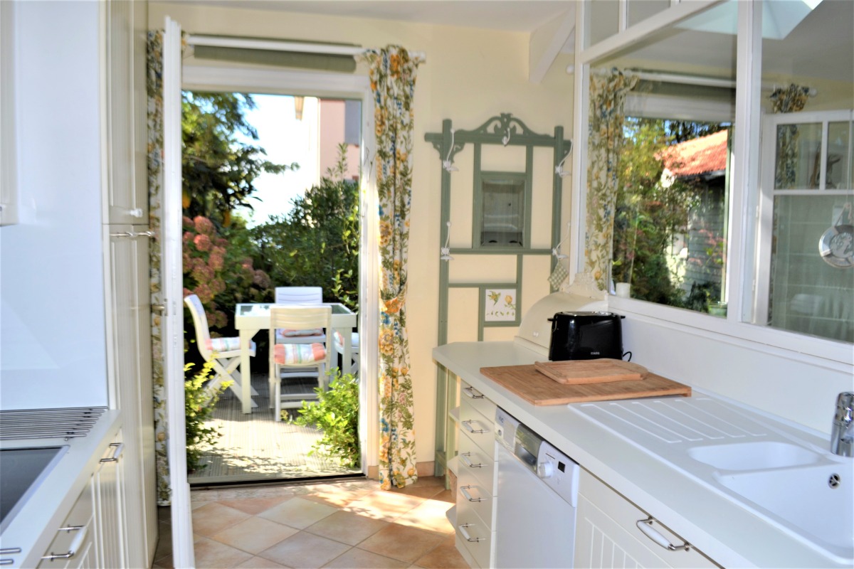 les joly clés d'Elise- cuisine avec verrière - Location de vacances - Saint-Nazaire