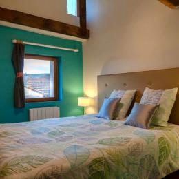 Chambre lit 160 - Location de vacances - Cahors