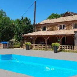 Gîte Le magnolia et sa piscine privée - Location de vacances - Lacapelle-Biron