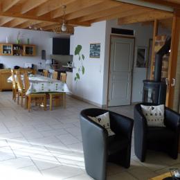 Espace de vie: salon, salle à manger - Location de vacances - Carentan