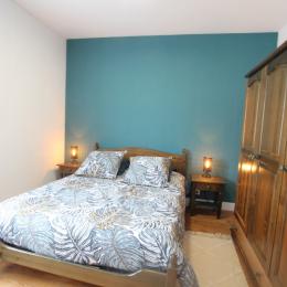 Chambre bleue (lit 140) - Location de vacances - Roncey