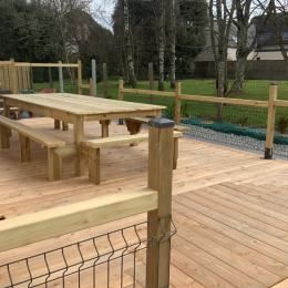 Grande table ext 
Terrasse plein sud - Location de vacances - Saint-Gildas-de-Rhuys