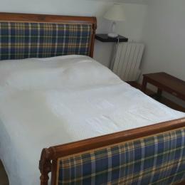 Petite chambre lit 140 - Location de vacances - Arzon