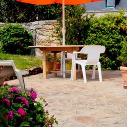 Le rez de jardin et sa terrasse plein sud - Location de vacances - Quiberon