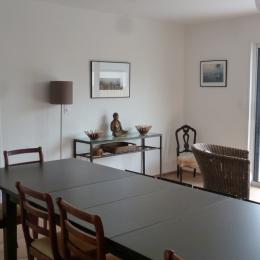 Grande salle à manger, table pour 14 personnes - Location de vacances - La Trinité-sur-Mer